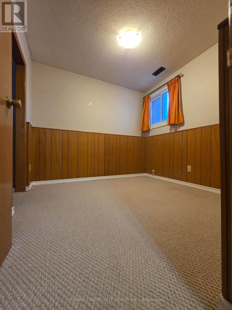 405 Rippleton Road, London North, Ontario  N6G 1M3 - Photo 17 - X12834976