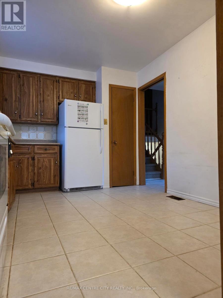 405 Rippleton Road, London North, Ontario  N6G 1M3 - Photo 7 - X12834976