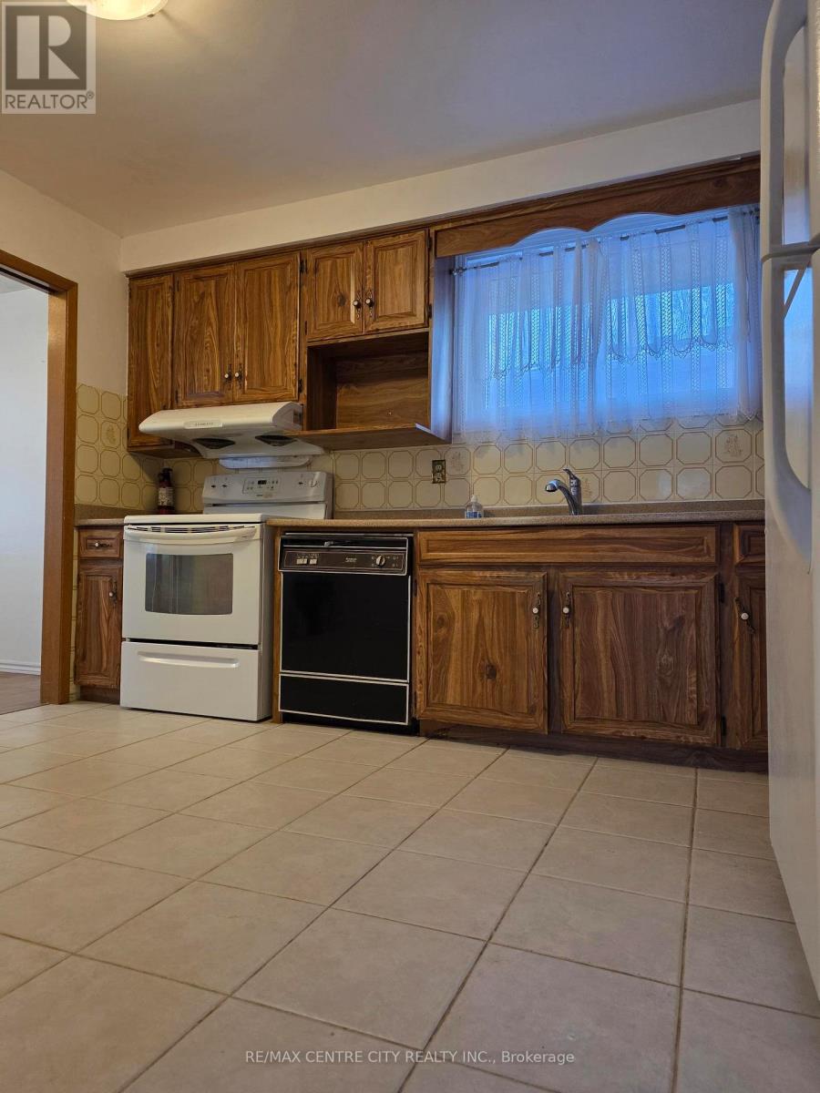 405 Rippleton Road, London North, Ontario  N6G 1M3 - Photo 8 - X12834976