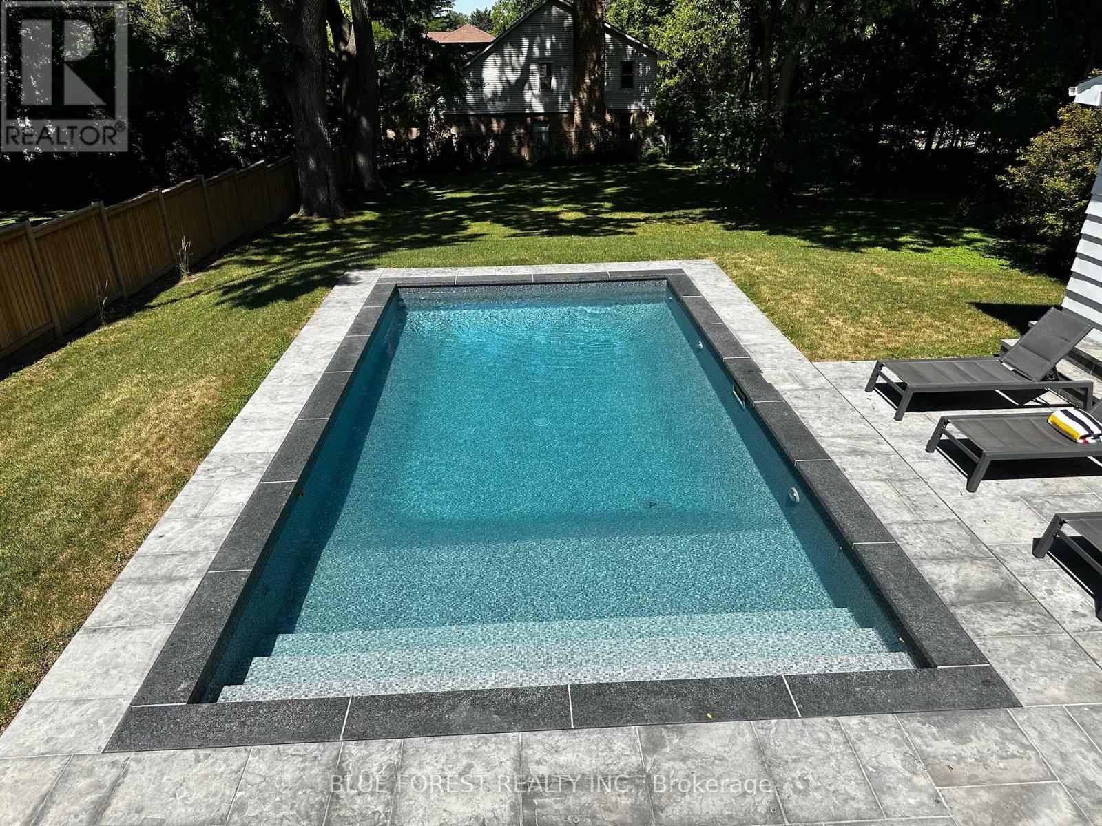 274 Huron Street, London East, Ontario  N6A 2J9 - Photo 49 - X12834980