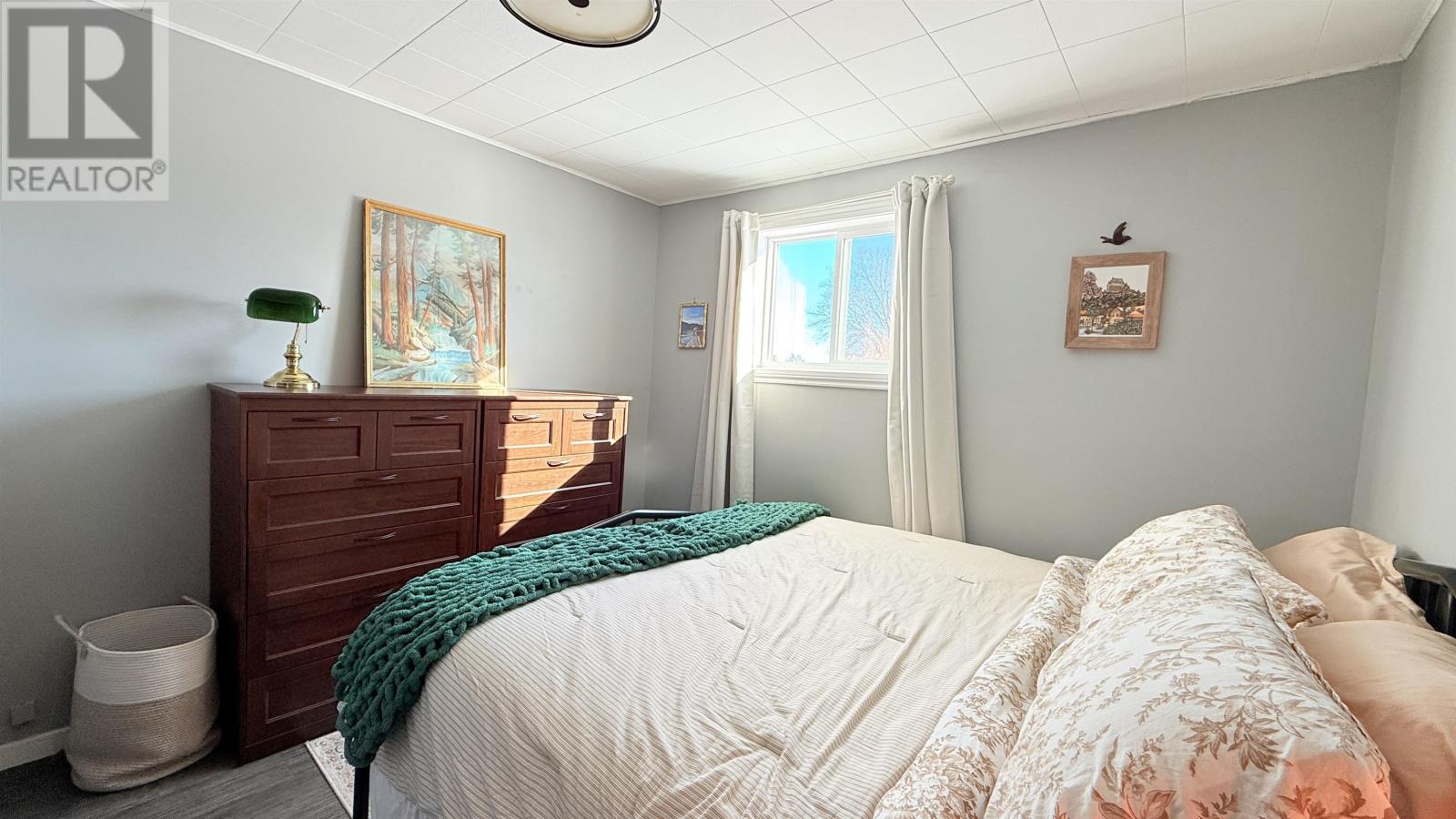 24 Queen St, Sioux Lookout, Ontario  P8T 1E8 - Photo 7 - TB2600328