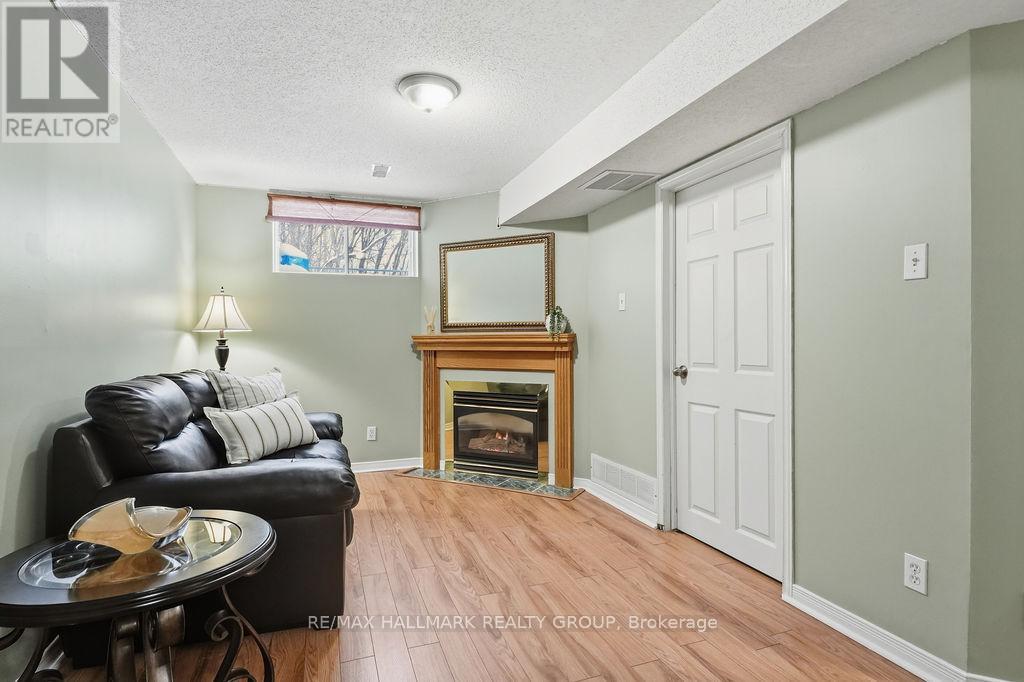 1165 Falconcrest Court, Ottawa, Ontario  K4A 3Z4 - Photo 24 - X12834982