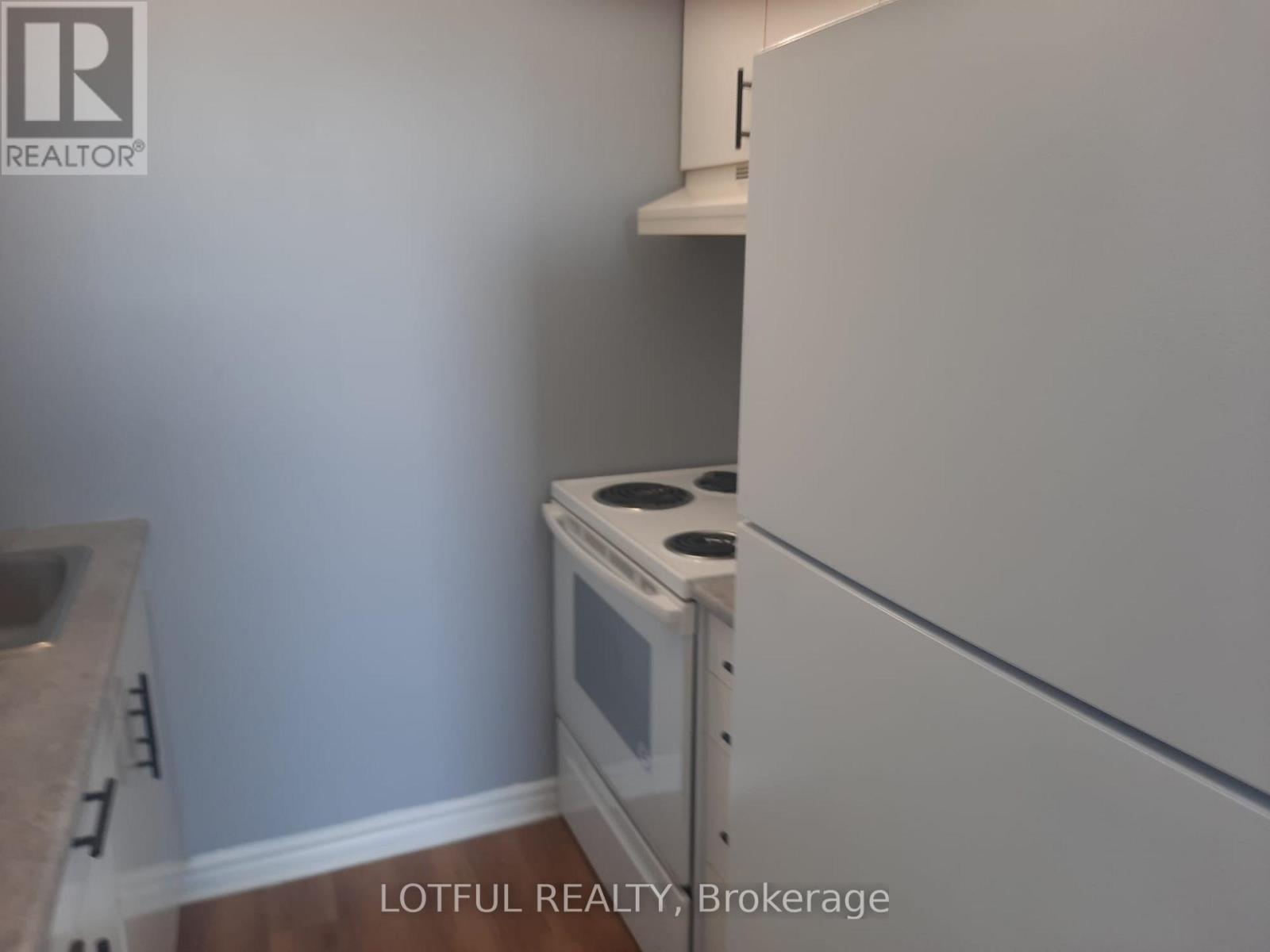 303 - 192 King Street W, Prescott, Ontario  K0E 1T0 - Photo 4 - X12834986