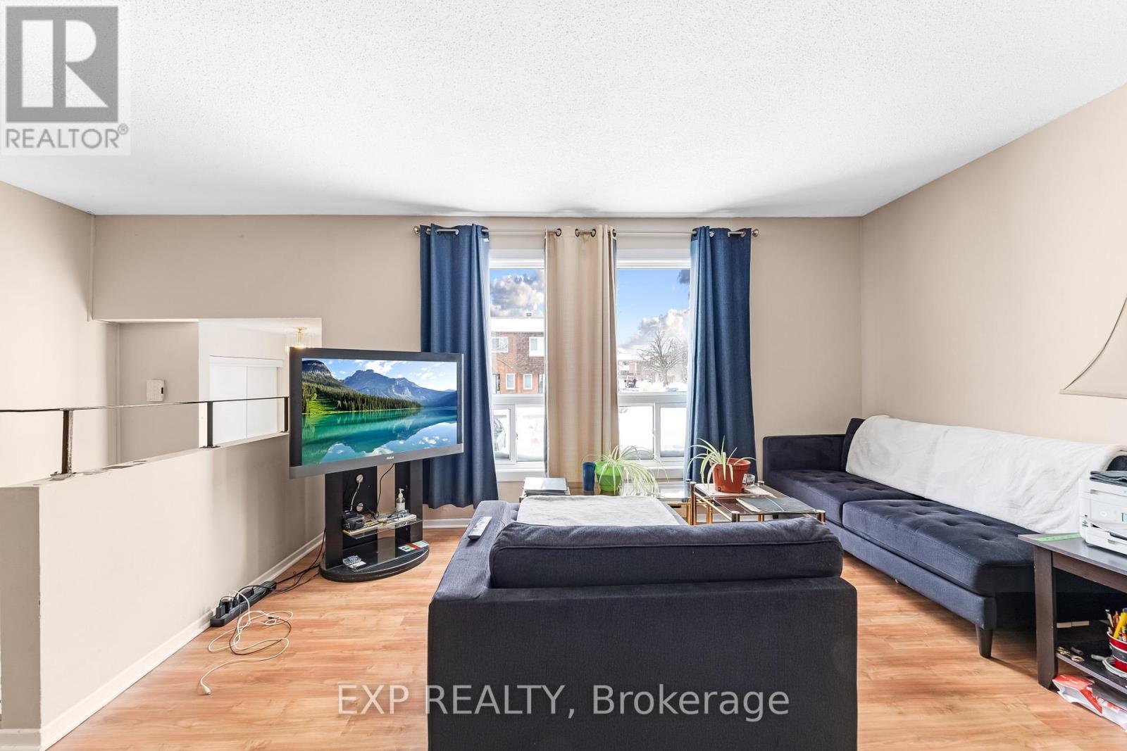 52 - 44a Woodvale Green, Ottawa, Ontario  K2G 4H4 - Photo 11 - X12834994