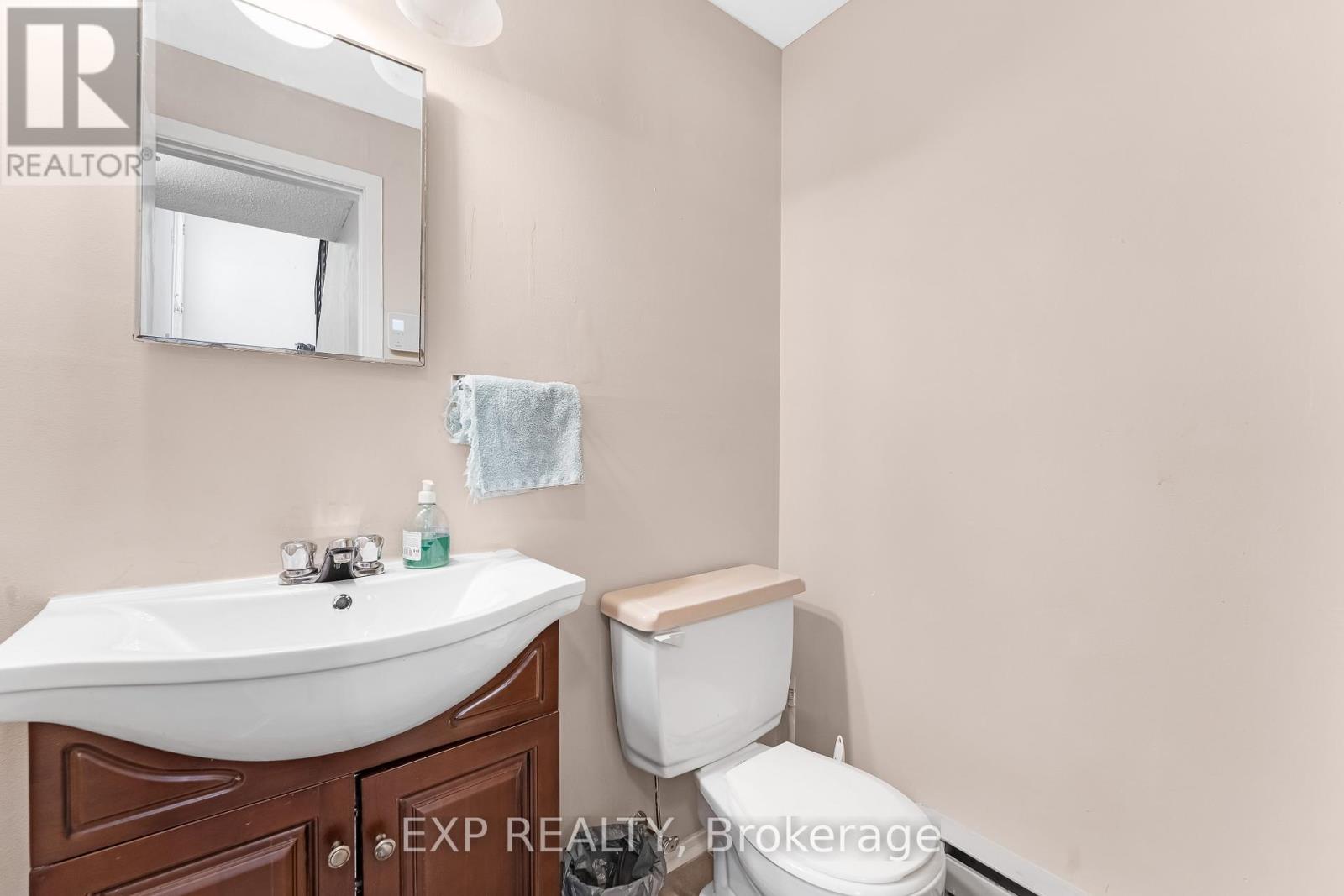 52 - 44a Woodvale Green, Ottawa, Ontario  K2G 4H4 - Photo 20 - X12834994
