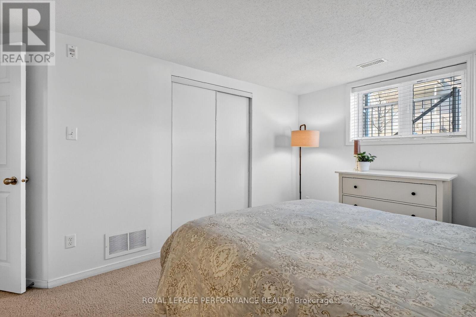 2 - 70 Briargate Private, Ottawa, Ontario K4A 0C3 - Photo 25 - X12835006