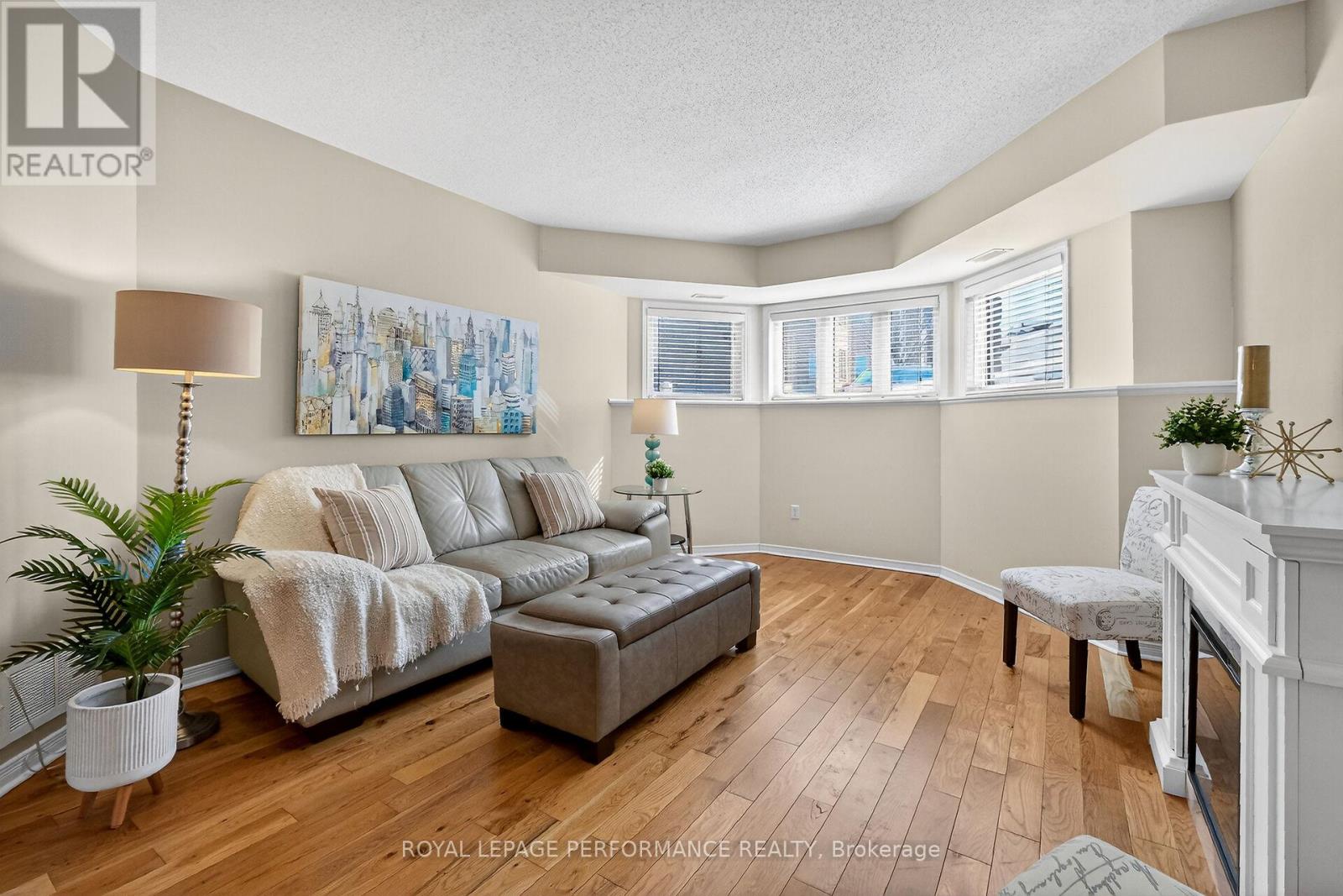 2 - 70 Briargate Private, Ottawa, Ontario K4A 0C3 - Photo 9 - X12835006