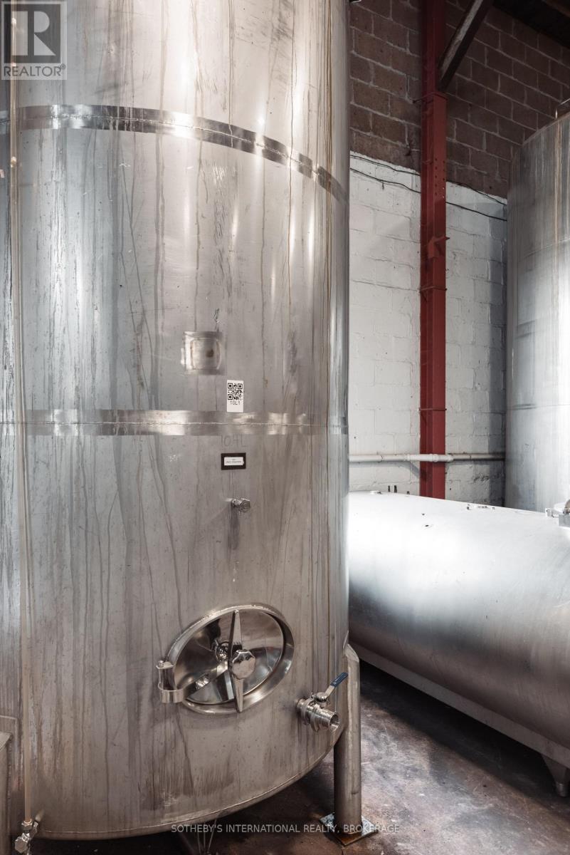 1339 Lakeshore Road, Niagara-On-The-Lake (Lakeshore), Ontario  L0S 1J0 - Photo 29 - X12835012