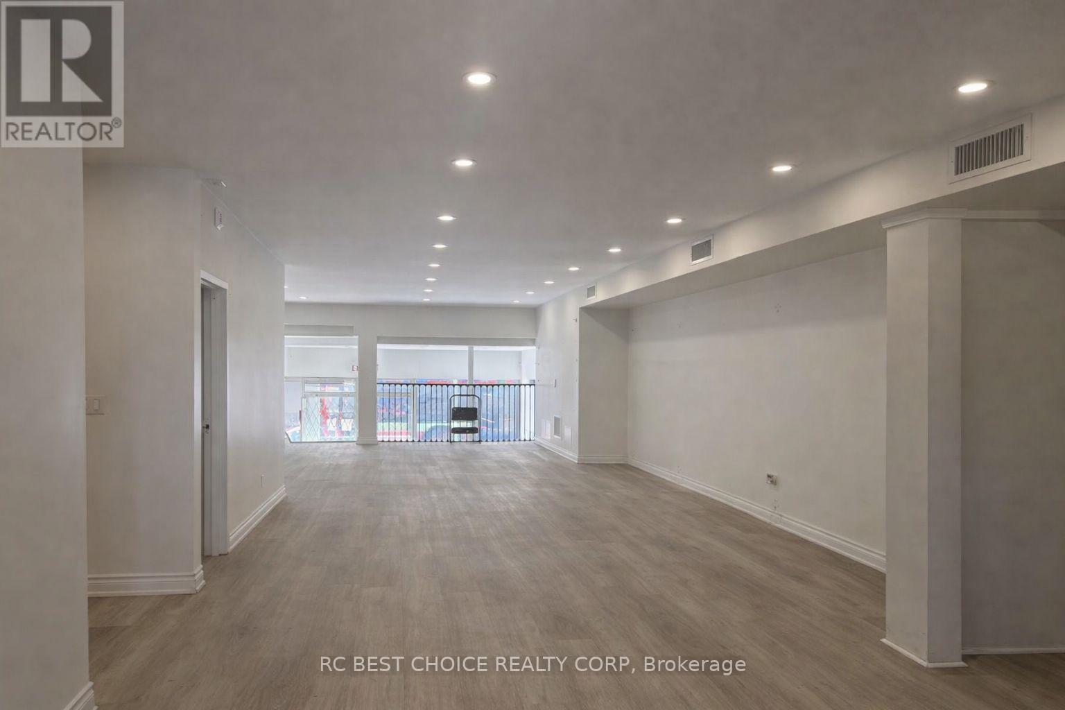 706 Bloor Street W, Toronto, Ontario  M6G 1L5 - Photo 6 - C12771954