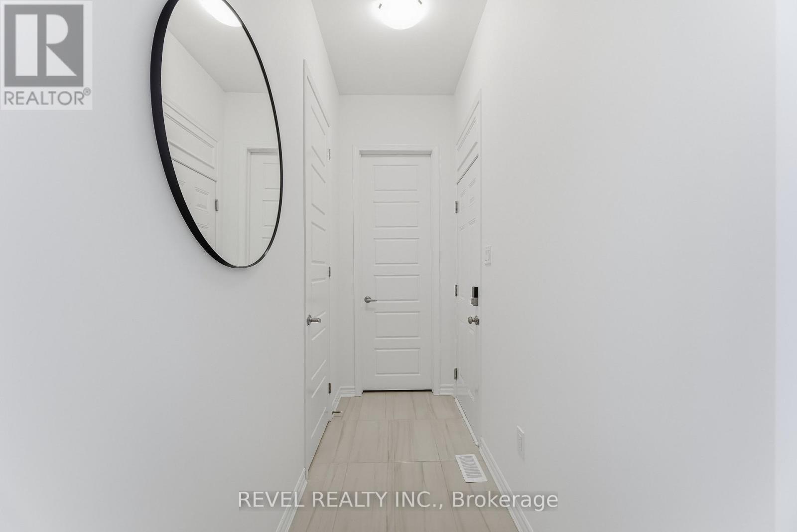 1394 Richardson Way, Milton, Ontario  L9E 2J8 - Photo 18 - W12828010