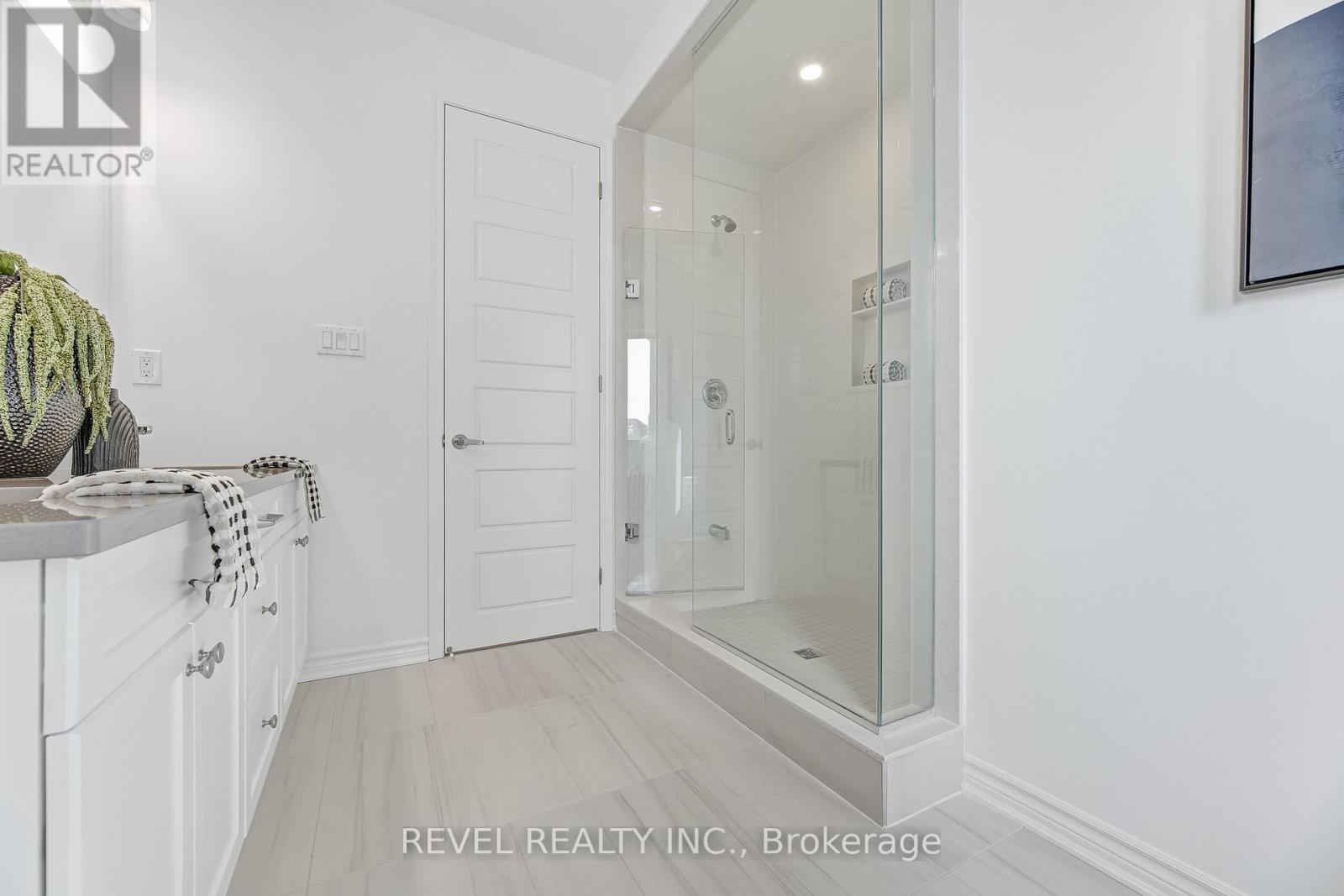 1394 Richardson Way, Milton, Ontario  L9E 2J8 - Photo 31 - W12828010