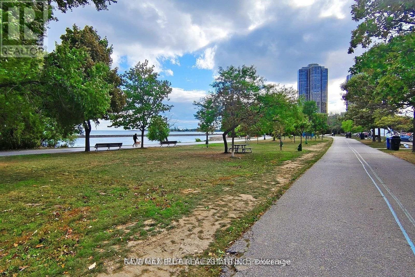 2516 - 1926 Lake Shore Boulevard W, Toronto, Ontario  M6S 1A1 - Photo 27 - W12819772
