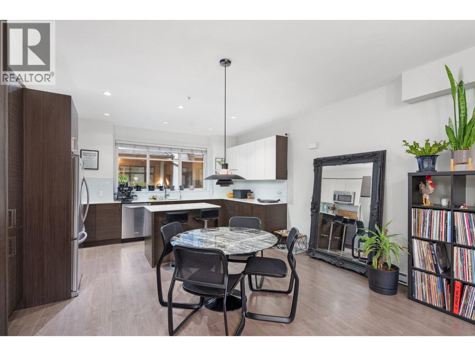 307 2135 Heritage Park Lane, North Vancouver, British Columbia  V7H 0B6 - Photo 10 - R3094638