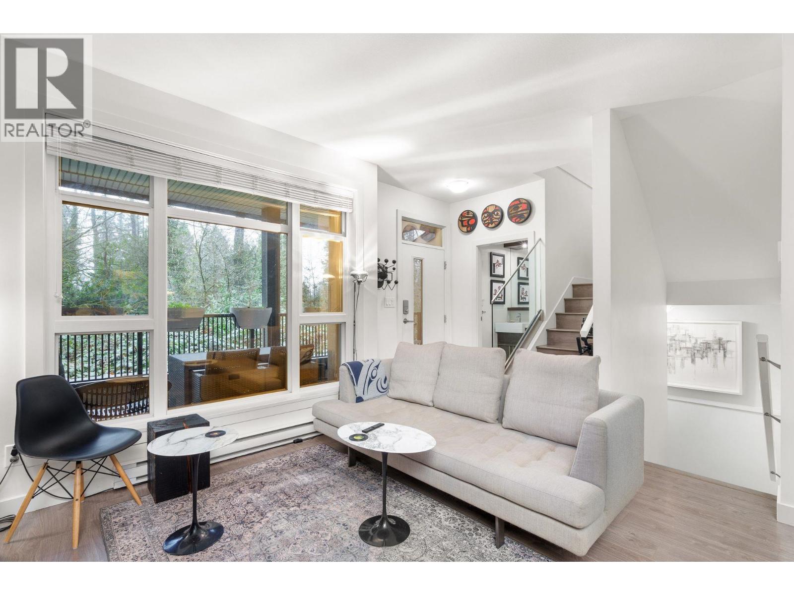 307 2135 Heritage Park Lane, North Vancouver, British Columbia  V7H 0B6 - Photo 2 - R3094638