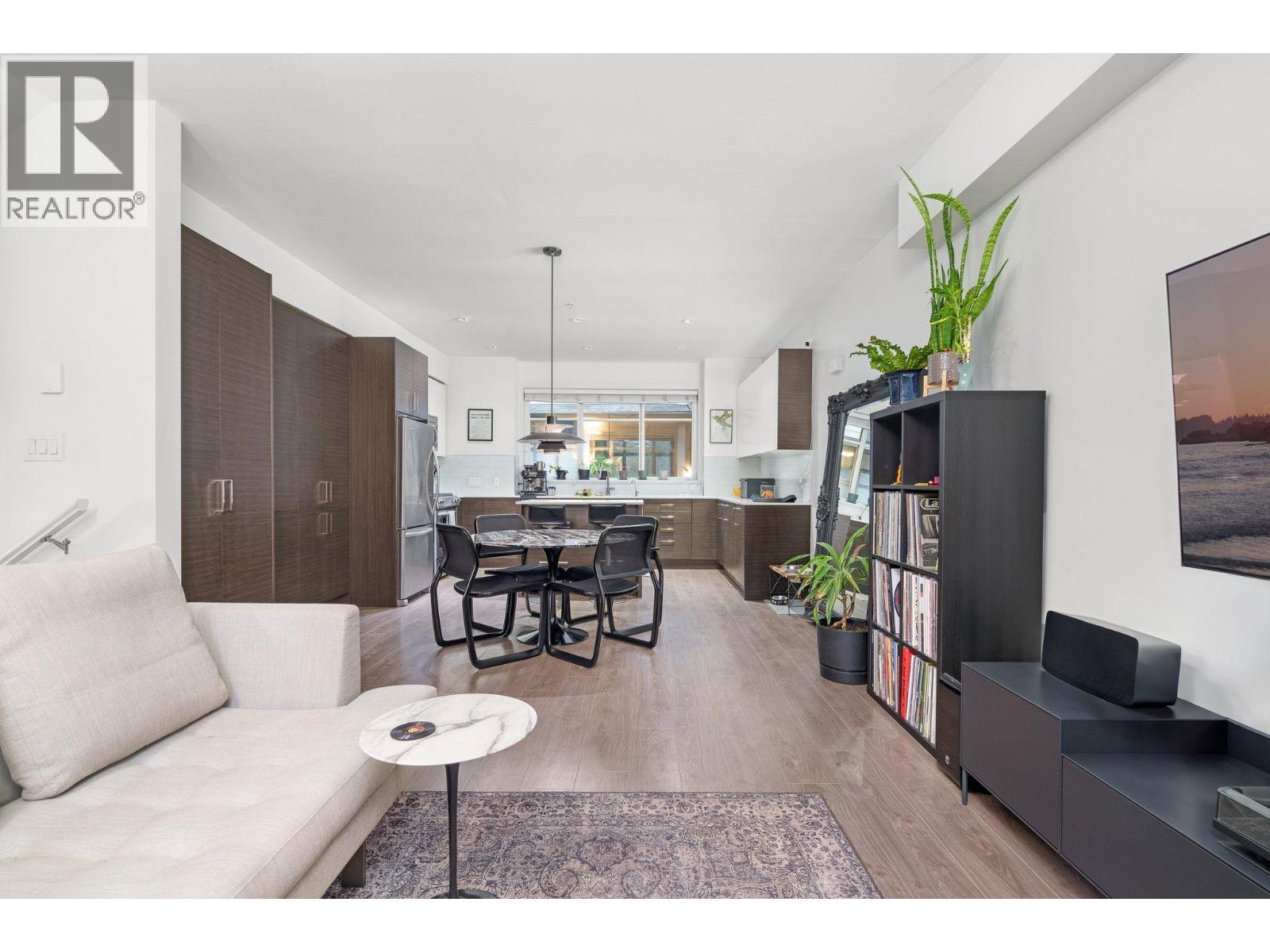 307 2135 Heritage Park Lane, North Vancouver, British Columbia  V7H 0B6 - Photo 6 - R3094638