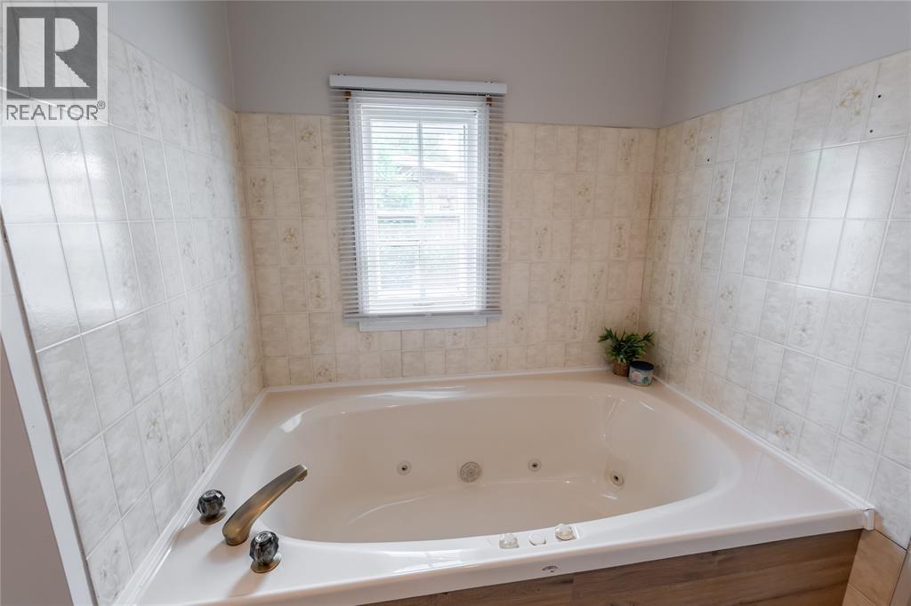 4557 William Street, Plympton-Wyoming, Ontario  N0N 1J6 - Photo 20 - 26004332