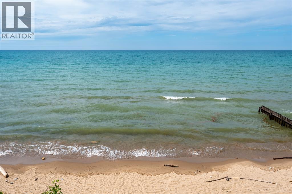 4557 William Street, Plympton-Wyoming, Ontario  N0N 1J6 - Photo 31 - 26004332