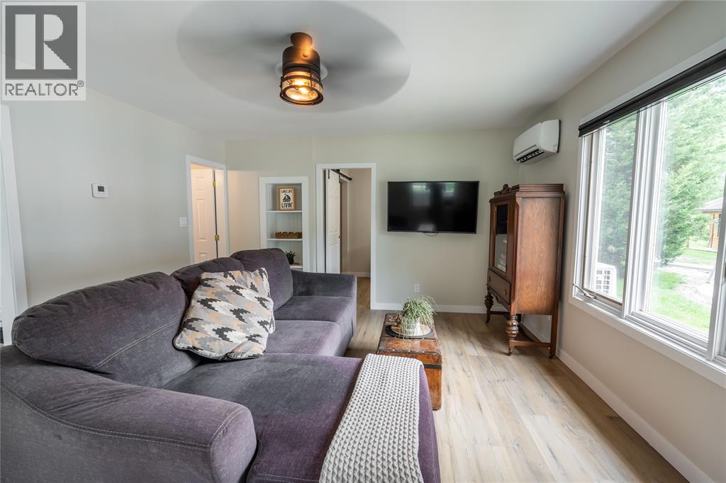 4557 William Street, Plympton-Wyoming, Ontario  N0N 1J6 - Photo 9 - 26004332