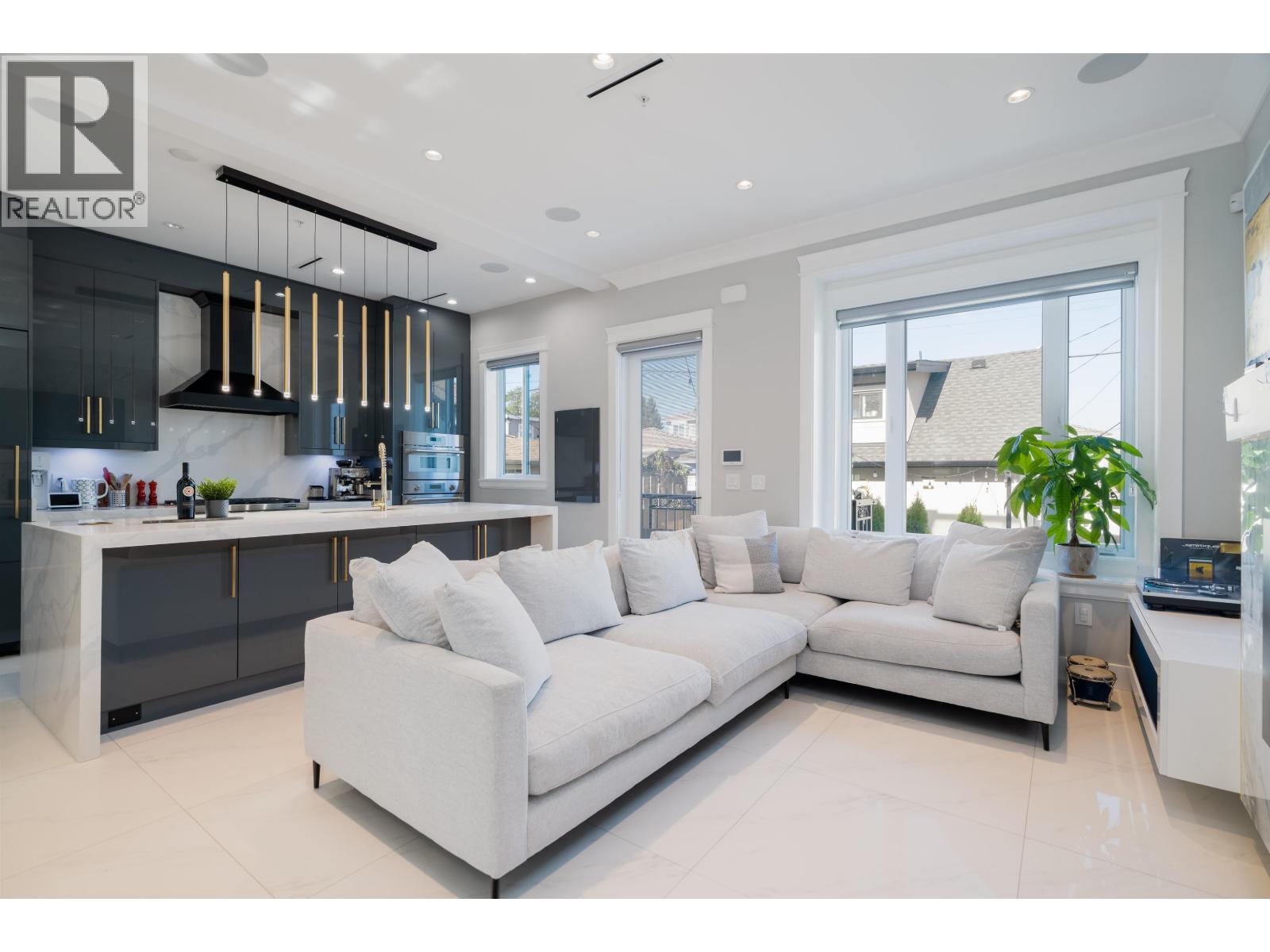 2783 E 27th Avenue, Vancouver, British Columbia  V5R 1N4 - Photo 12 - R3094582