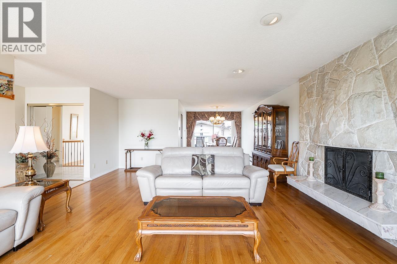 1817 Edinburgh Street, New Westminster, British Columbia  V3M 2X2 - Photo 4 - R3094637