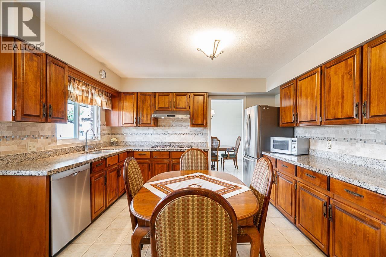 1817 Edinburgh Street, New Westminster, British Columbia  V3M 2X2 - Photo 9 - R3094637