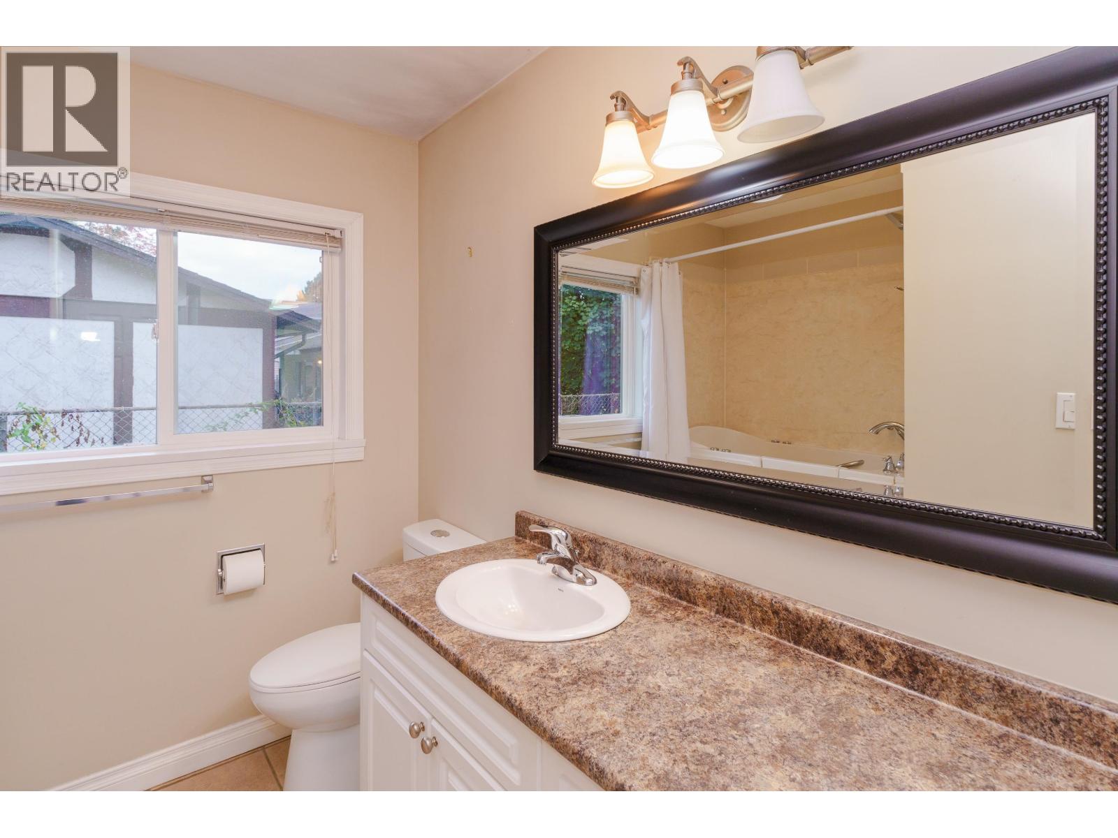 21254 117 Avenue, Maple Ridge, British Columbia  V2X 2H4 - Photo 23 - R3094657