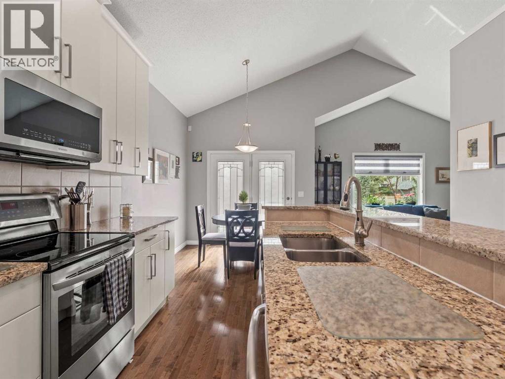 1911 Baywater Alley, Airdrie, Alberta  T4B 0T4 - Photo 7 - A2289170