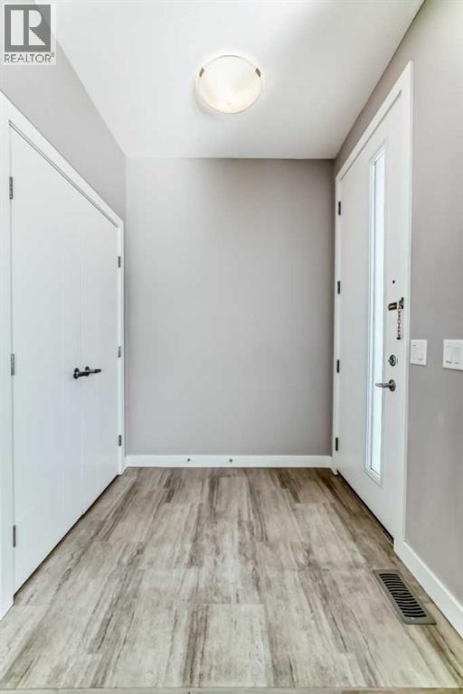 111 Redstone Crescent Ne, Calgary, Alberta  T3N 1M4 - Photo 5 - A2289152