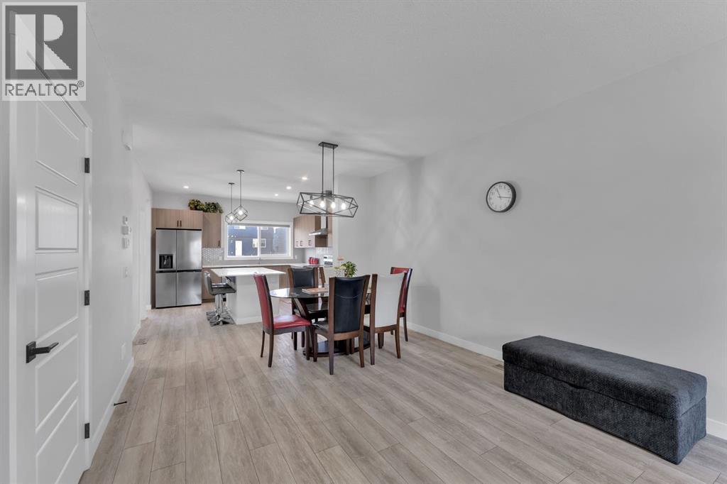 67 Corner Glen Gardens Ne, Calgary, Alberta  T3N 2L3 - Photo 7 - A2289662