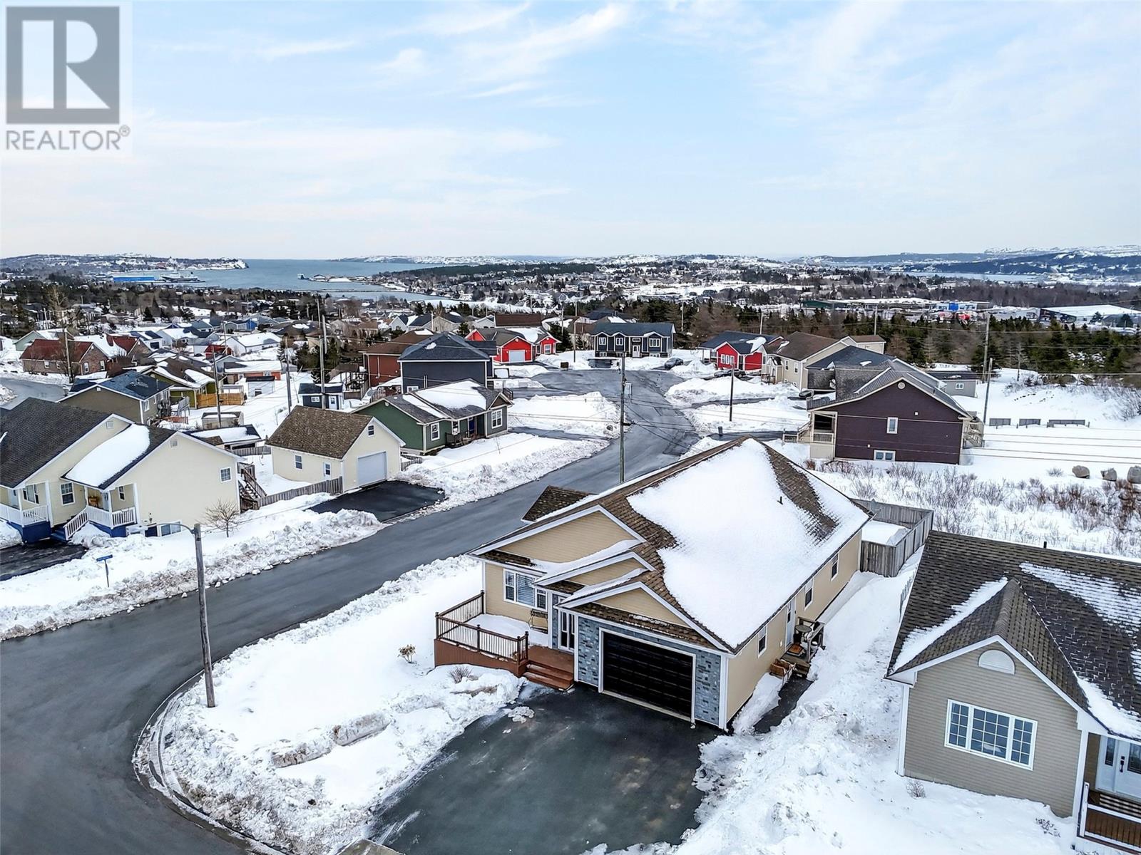 80 Badcock Boulevard, Bay Roberts, Newfoundland & Labrador  A0A 1G0 - Photo 2 - 1294829