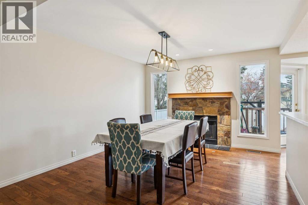 124 Woodmark Crescent Sw, Calgary, Alberta  T2W 4Z2 - Photo 16 - A2281355