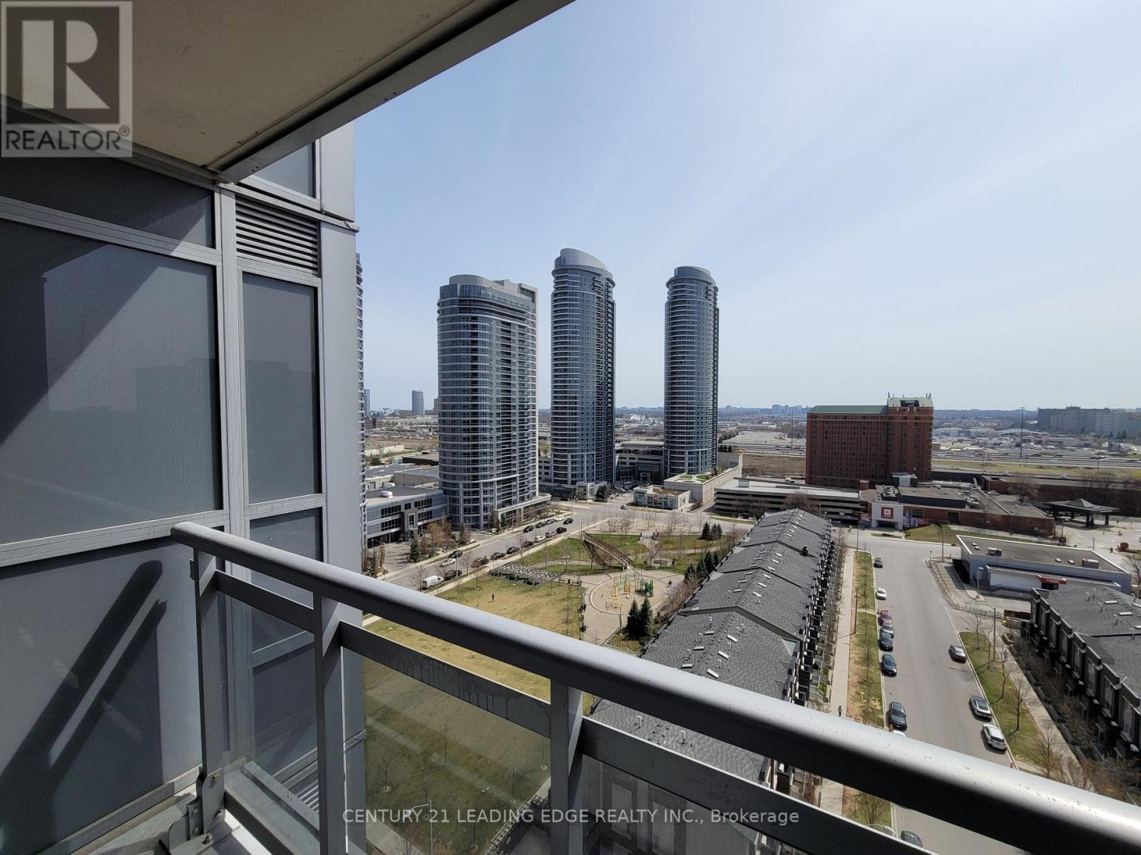 1525 - 275 Village Green Square, Toronto (Agincourt South-Malvern West), Ontario  M1S 0L8 - Photo 9 - E12834928