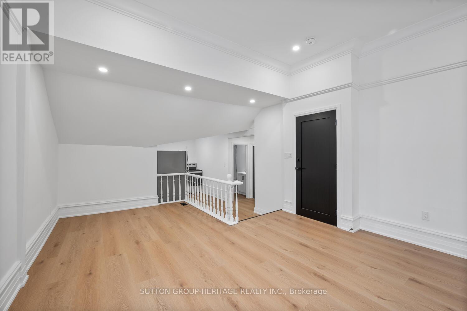 3 - 852 Simcoe Street N, Oshawa, Ontario  L1G 4V8 - Photo 4 - E12834970