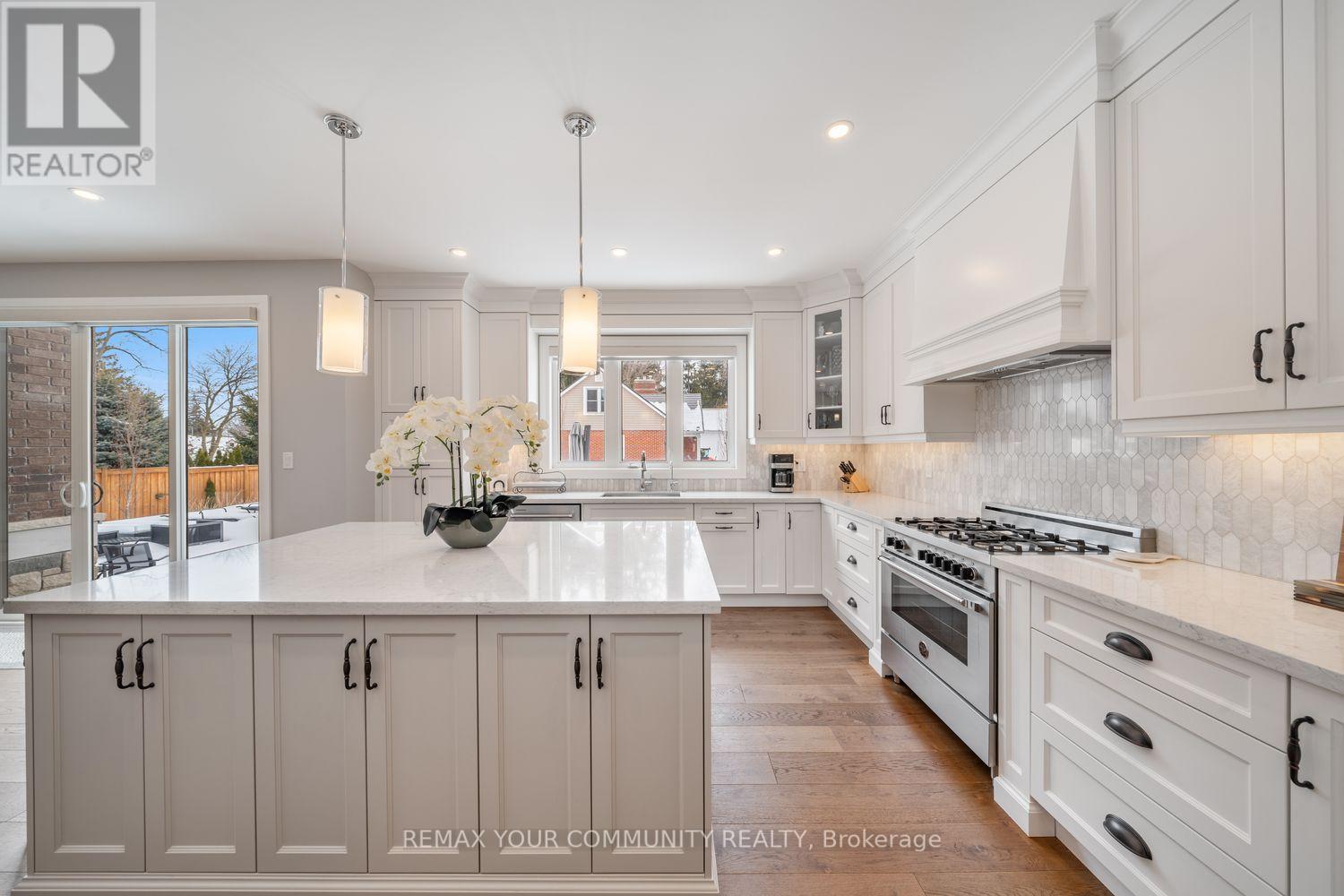 33 North Street, Whitby, Ontario  L1M 1C2 - Photo 16 - E12835010