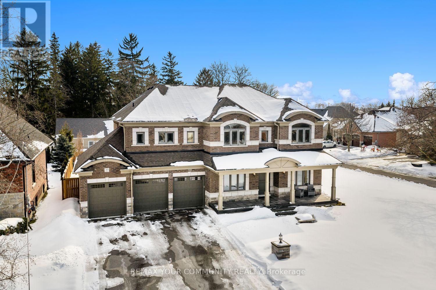 33 North Street, Whitby, Ontario  L1M 1C2 - Photo 2 - E12835010