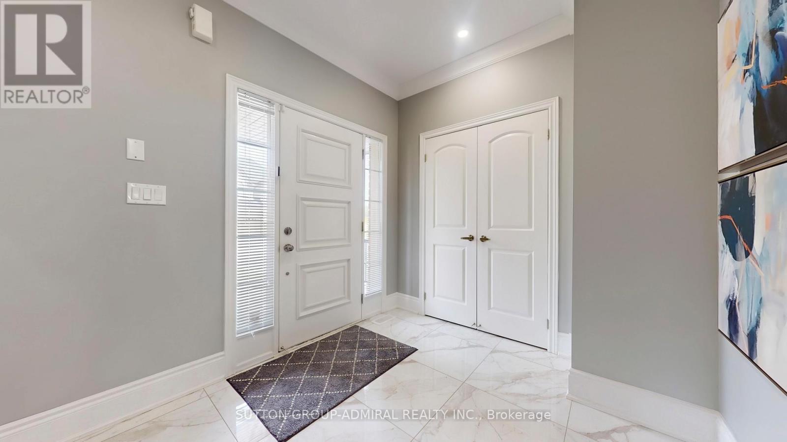 7 Fitzmaurice Drive, Vaughan, Ontario  L6A 4X7 - Photo 2 - N12834956