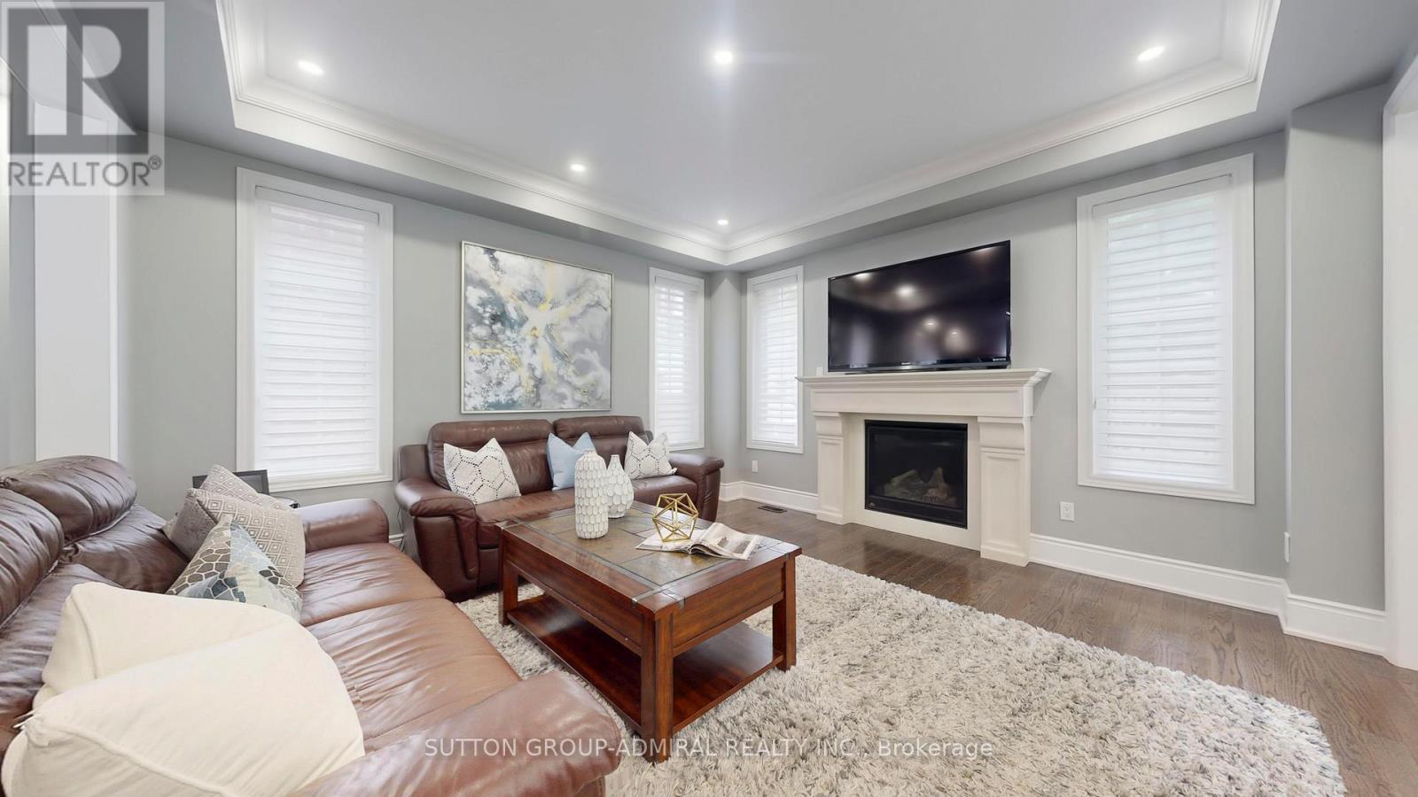 7 Fitzmaurice Drive, Vaughan, Ontario  L6A 4X7 - Photo 7 - N12834956