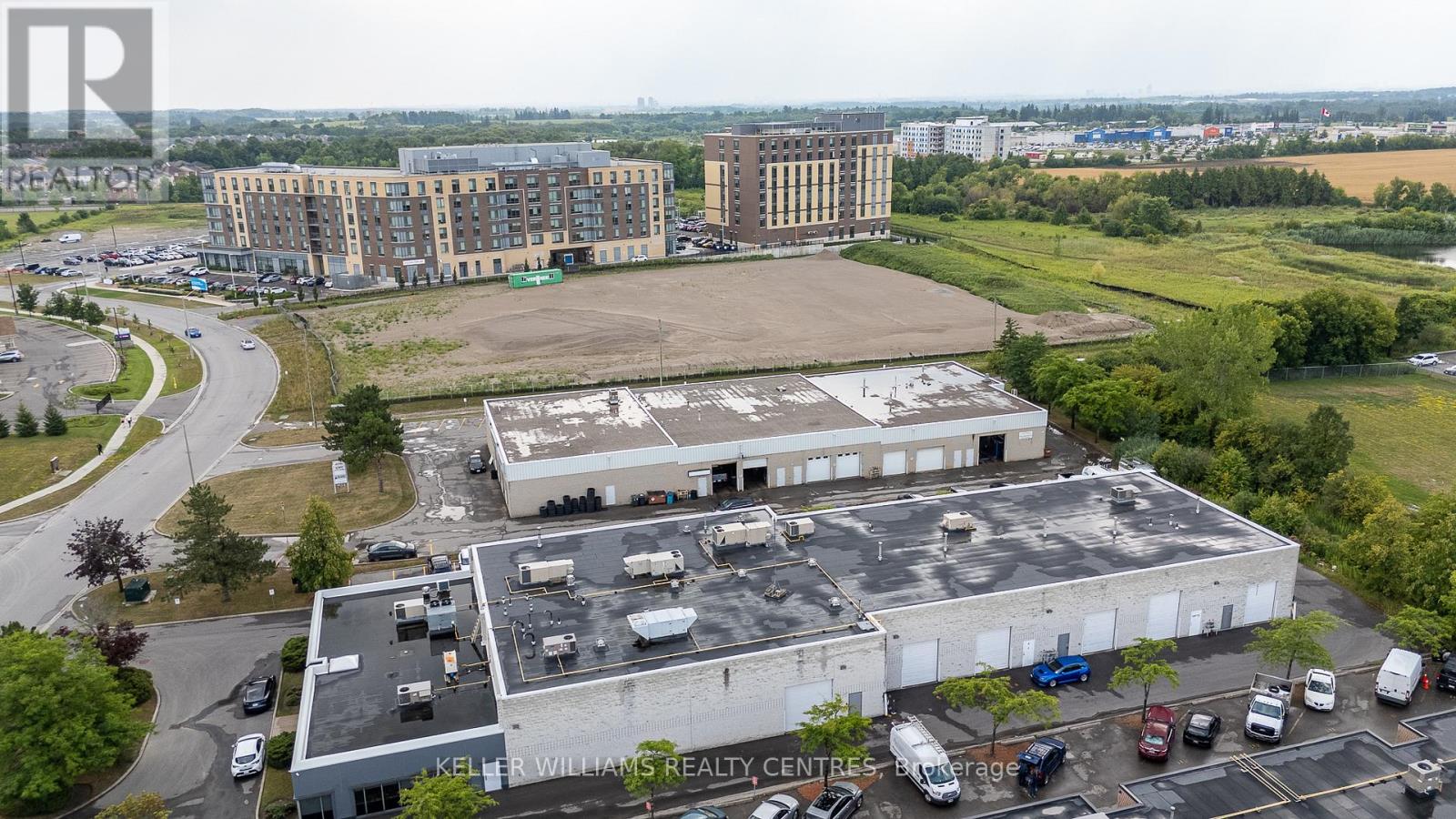 4 - 138 Sandiford Drive, Whitchurch-Stouffville, Ontario  L4A 7X5 - Photo 5 - N12835002