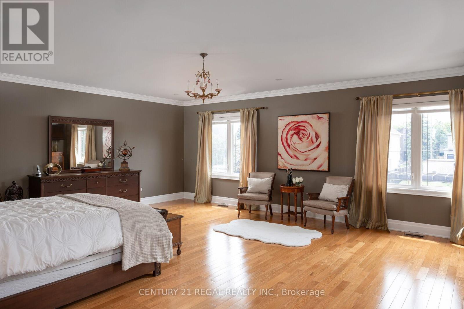 127 Sultana Avenue, Toronto, Ontario  M6A 1T6 - Photo 29 - C12703402