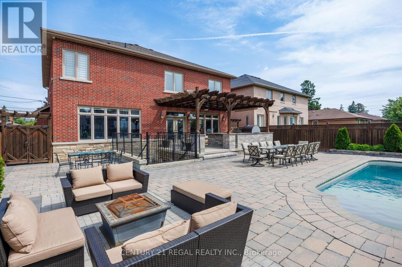 127 Sultana Avenue, Toronto, Ontario  M6A 1T6 - Photo 20 - C12703402