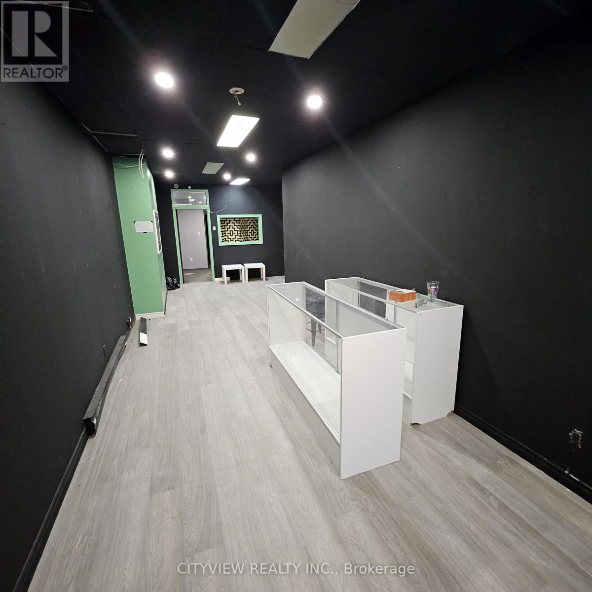 Main - 381 Dundas Street E, Toronto, Ontario  M5A 2A2 - Photo 4 - C12749904