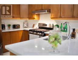 24 CHERRYPLUM WAY, Brampton, Ontario