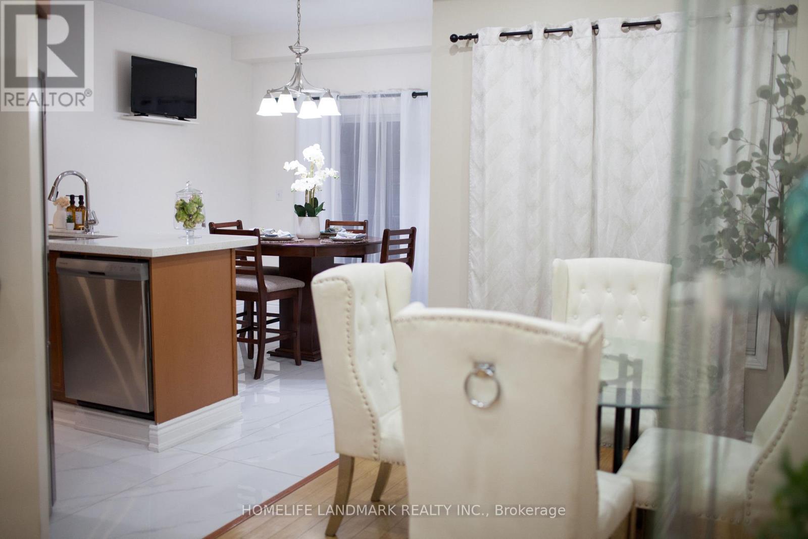 24 Cherryplum Way, Brampton, Ontario  L6S 6J4 - Photo 13 - W12832106