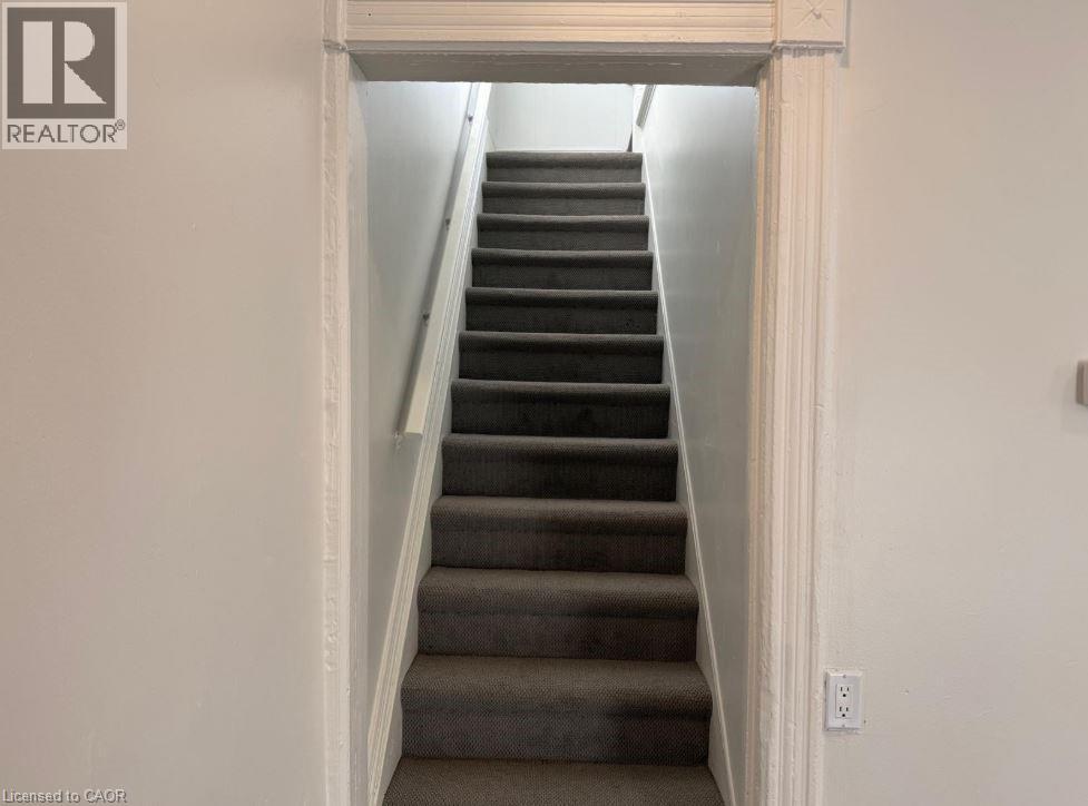 35 Park Avenue, Brantford, Ontario  N3S 5H2 - Photo 8 - 40808756