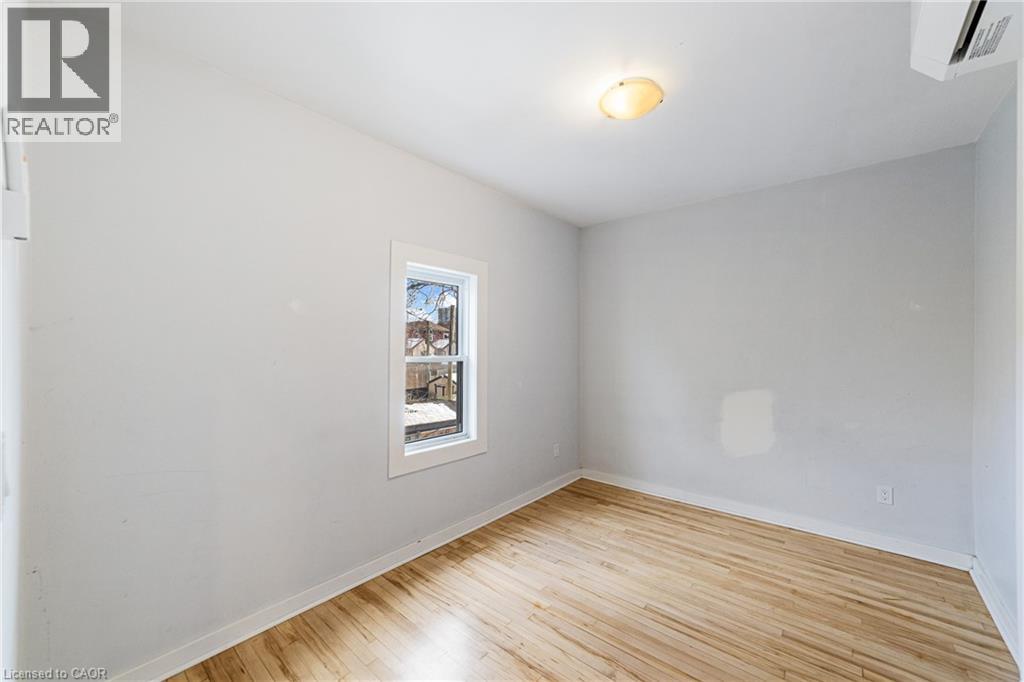 208 Mary Street, Hamilton, Ontario  L8L 4V8 - Photo 15 - 40808743