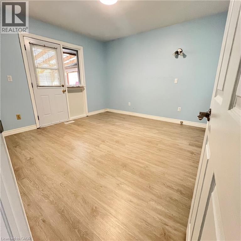 32 Winnett Street N, Cayuga, Ontario  N0A 1E0 - Photo 11 - 40808648