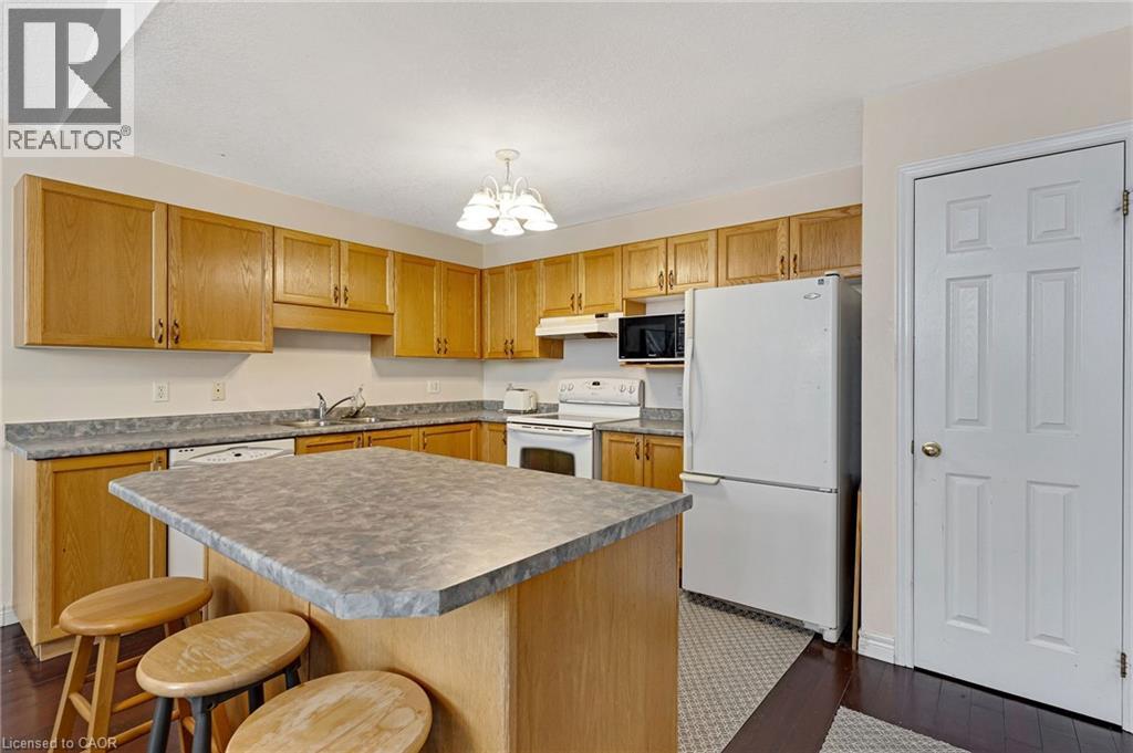 25 Bankside Drive Unit# 2, Kitchener, Ontario  N2N 3M6 - Photo 12 - 40808300
