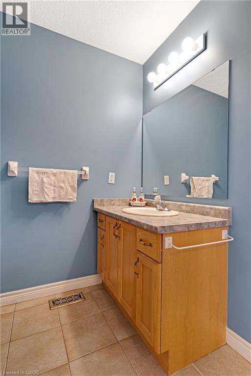 25 Bankside Drive Unit# 2, Kitchener, Ontario  N2N 3M6 - Photo 18 - 40808300