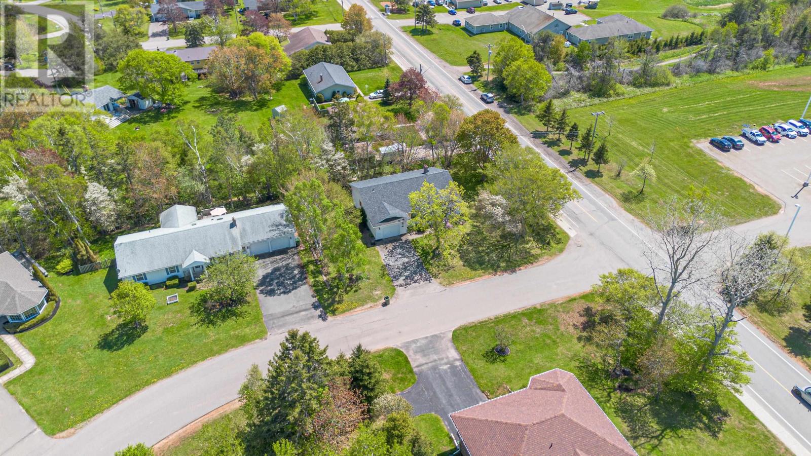 38 Forest Drive, Charlottetown, Prince Edward Island C1E 1W9 - Photo 2 - 202603642