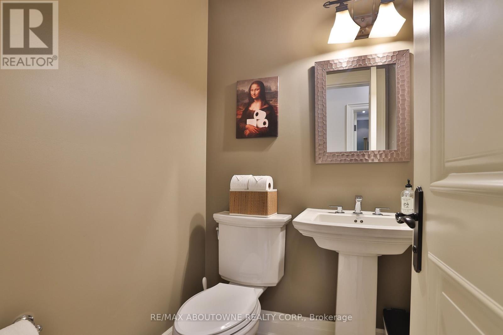 390 Seaton Drive, Oakville, Ontario  L6L 3Y2 - Photo 21 - W12834934